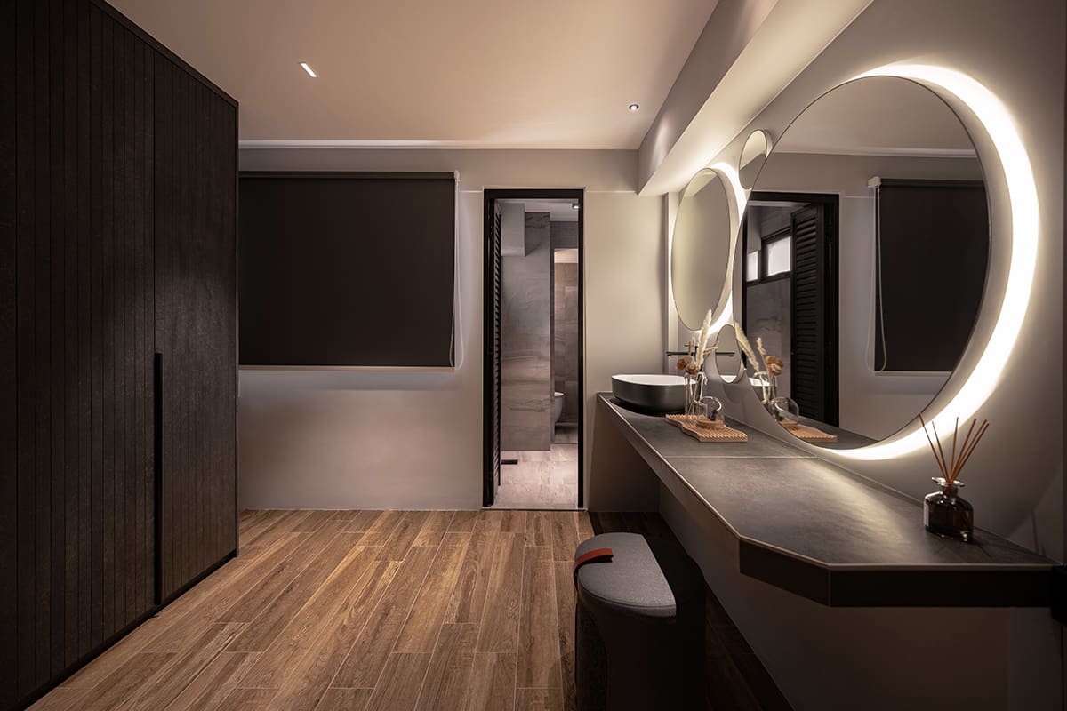 Wardrobe interior design and renovation Singapore