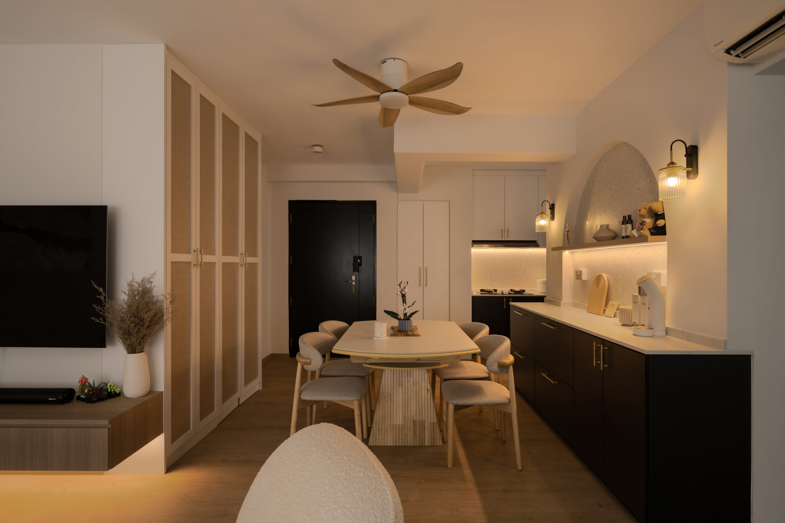 Modern HDB open-concept
