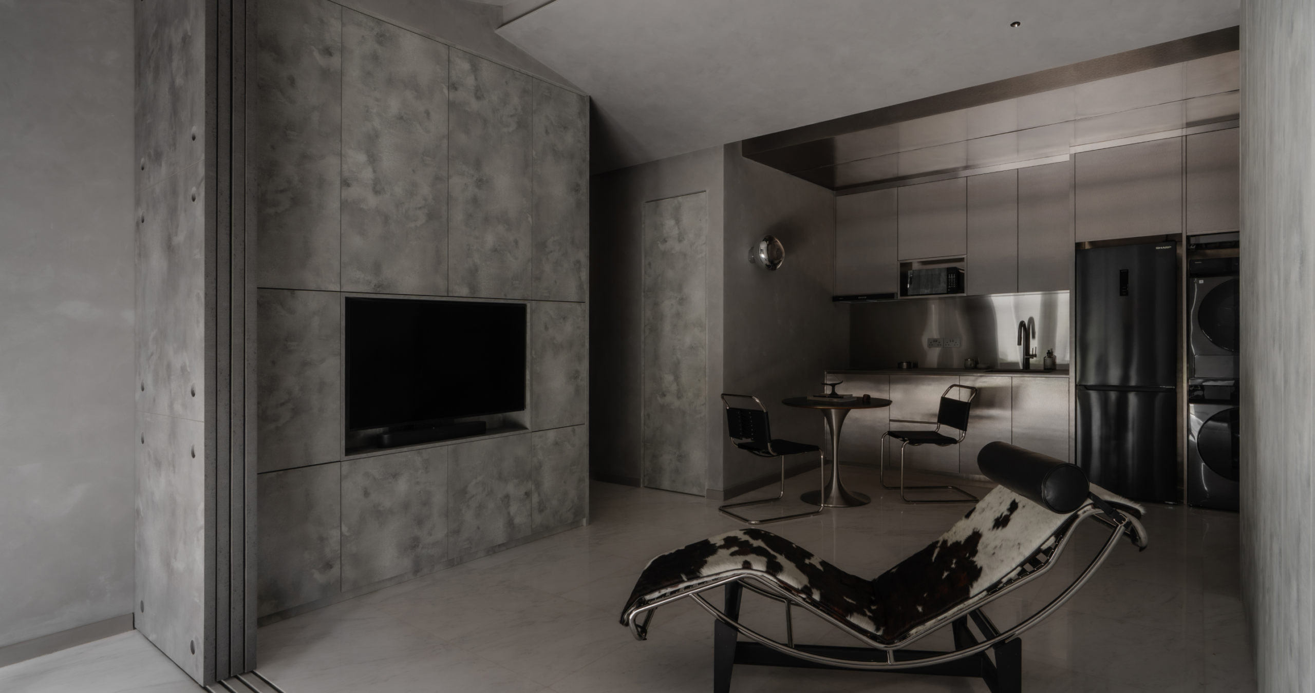 Interior banner 3
